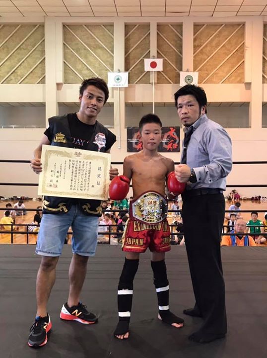 7484f16211953176d01b